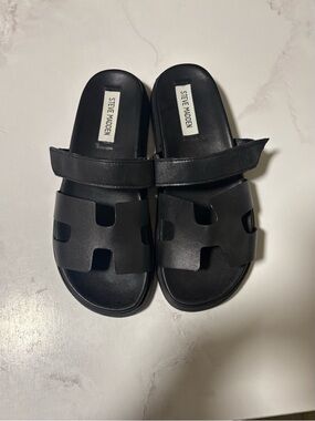 Steve Madden Black Leather Cutout Slide Sandals